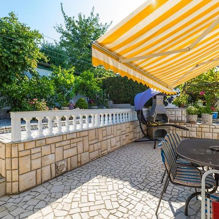 Apartman Mladenka Dramalj Exterior foto